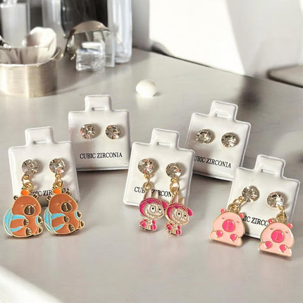 36 Aretes Colgantes Labubus/Capibaras "Zirconia" $5.5 c/u