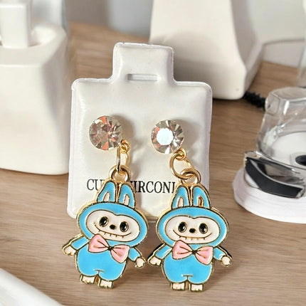 36 Aretes Colgantes Labubus/Capibaras "Zirconia" $5.5 c/u