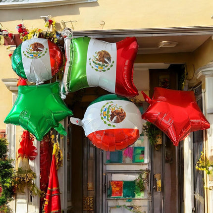 3 Sets de Globos Septiembre banderas $31 c/u