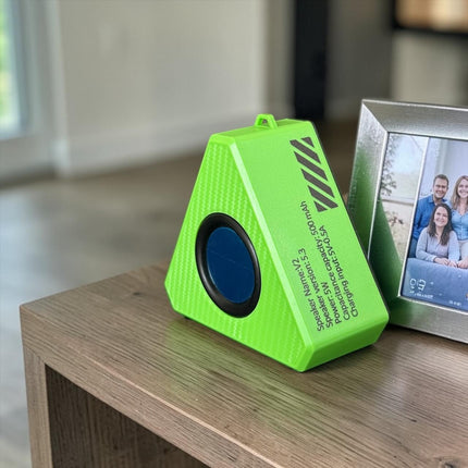 Bocina Bluetooth Triangular Transparente Con Luces