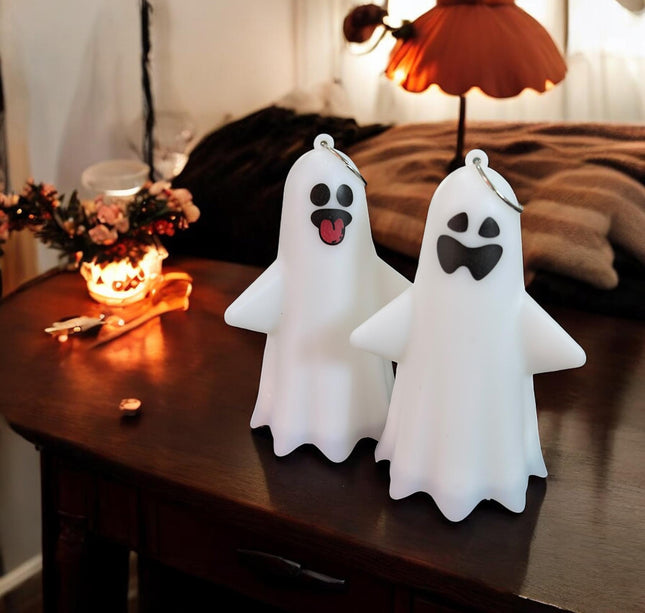 Fantasma Colgante con Luz Amarilla