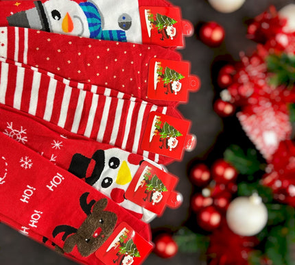 12 Calcetines de Animalitos Navideños con Manitas $27 c/u