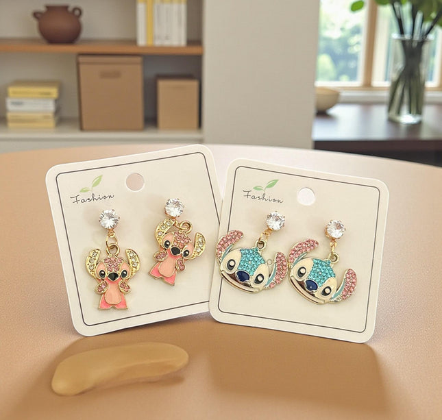 12 Aretes Sticht Pedreria $15 c/u