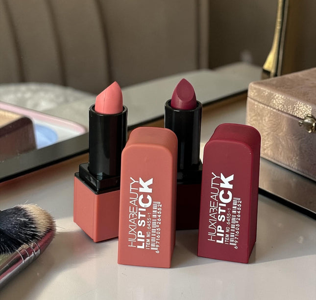 24 Labiales Lip Stick Huxia $10.125 c/u