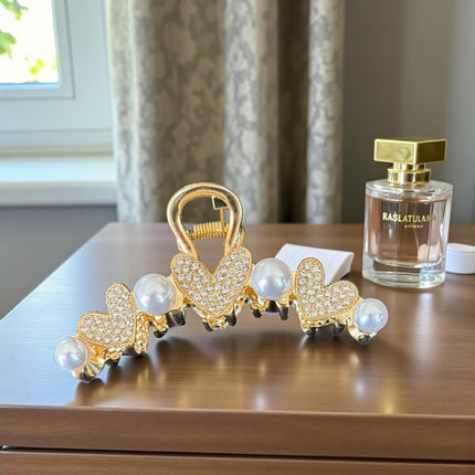 12 Pinzas Doradas Corazones con Perlas $18 c/u