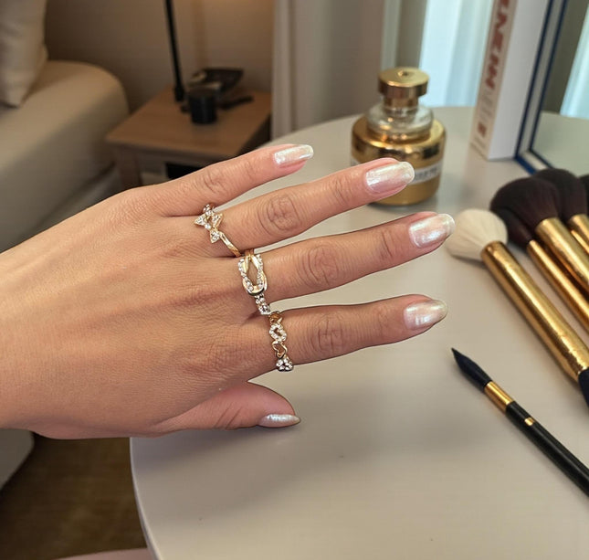 12 Anillos Dorados Figuras con Pedreria $5.7 c/u