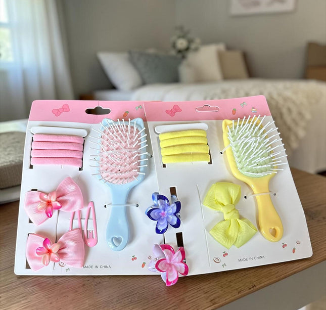 6 Sets de Cepillo con Donas, Moños y Duo de Pinzas para Cabello $35 c/u