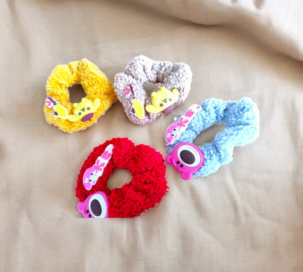 12 Donas Scrunchie Sanrio $7.40 c/u