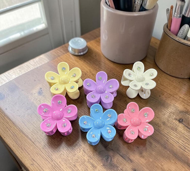 12 Pares de Pinzas Flores Pedreria $7.5 c/u