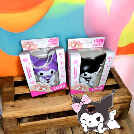 6 Figuras de Kuromi con manitas y Luz "I Love You" $39 c/u