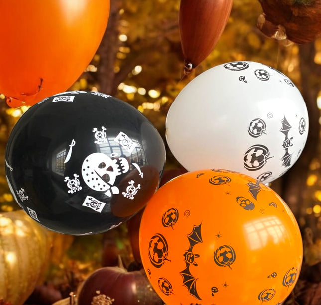 12 PAQUETES DE GLOBOS HALLOWEEN $8 c/u