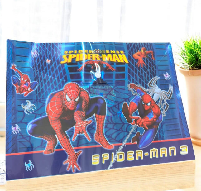 12 Folders Sanrio/Spiderman con Boton $6 c/u