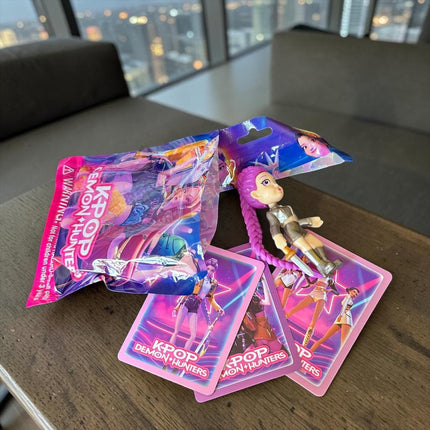 4 Muñecas Guerreras K-Pop Sorpresa en Bolsa $26 c/u