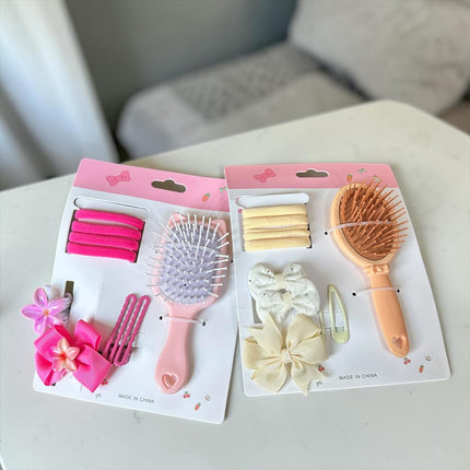 6 Sets de Cepillo con Donas, Moños y Duo de Pinzas para Cabello $35 c/u