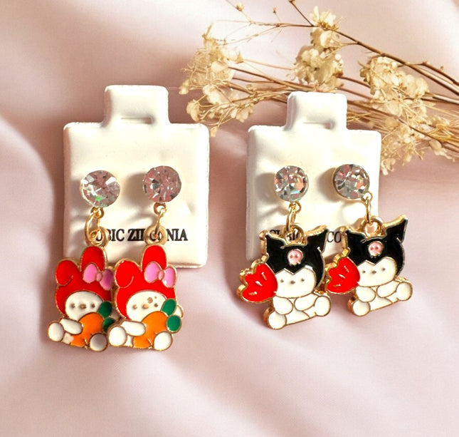 36 Aretes Sanrio Colgantes con Pedreria $5 c/u