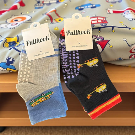 12 Calcetines Infantiles Niño/Niña con Antiderrapante $10.8 c/u