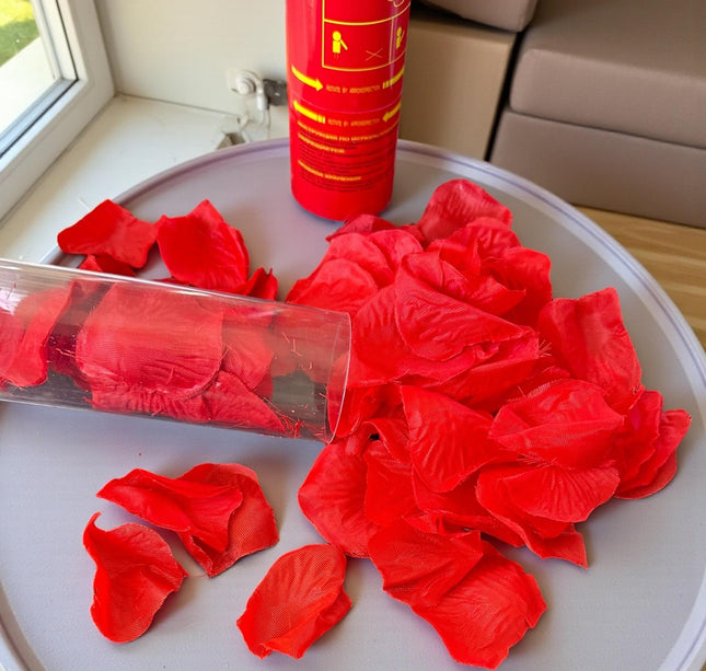 Bazuca con Petalos Rosas/Rojos/Azules San Valentin