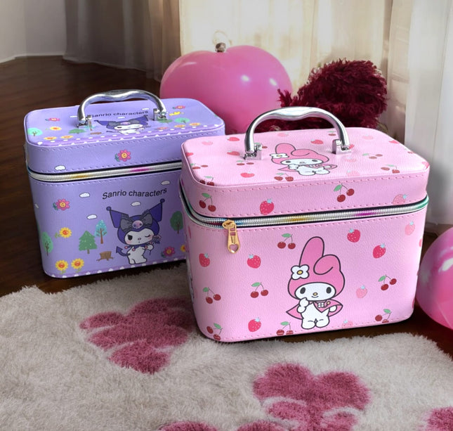 Set con 3 Cosmetiqueras Sanrio