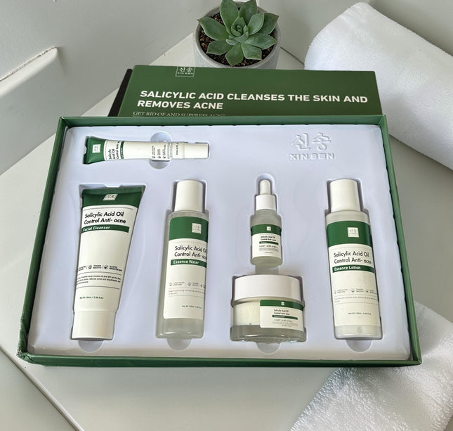 Kit de Skincare (Arroz/ Acido Hialuronico/ Vitamina C/ Acido Salicilico)