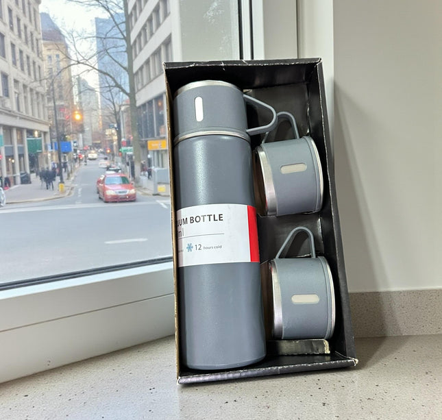 Termo con 3 tazas color en bolsa de regalo