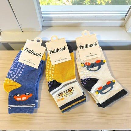 12 Calcetines Infantiles Niño/Niña con Antiderrapante $10.8 c/u