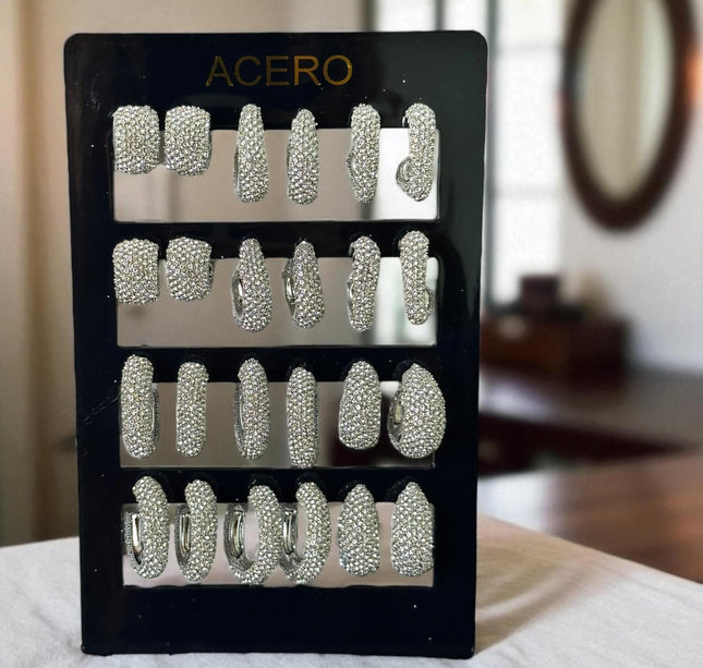 12 Aretes Pedreria Hermosa Dorada/Plateada $19 c/u