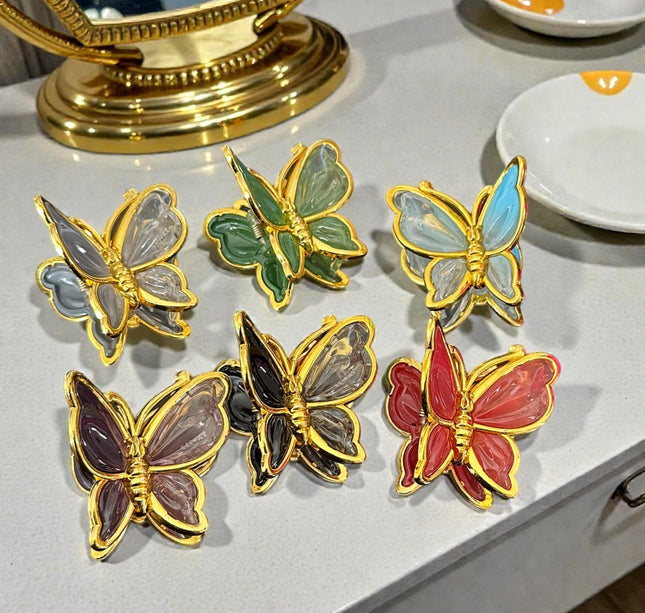 12 Pinzas Mariposas Colores con Bordes Dorados $10.5 c/u