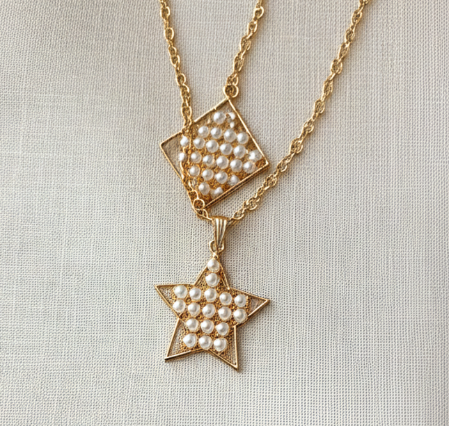 12 Collares con perlas diseños $7.48 c/u