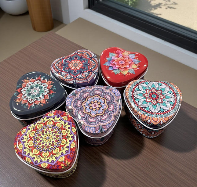 12 Cajita Corazíon Metalica Mandalas "San Valentin" $8.3 c/u