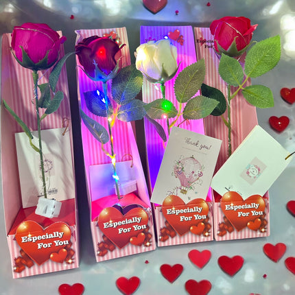 3 Rosa de Regalo con Luz y Tarjeta San Valentín $55 c/u