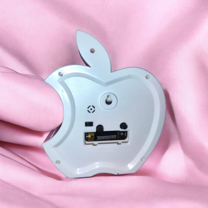 Reloj Sanrio Manzana