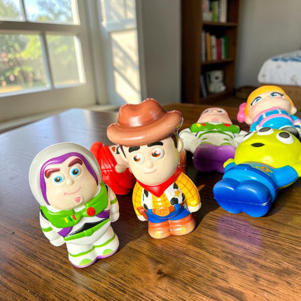 12 Squishies "Toy History" Personajes $32 c/u
