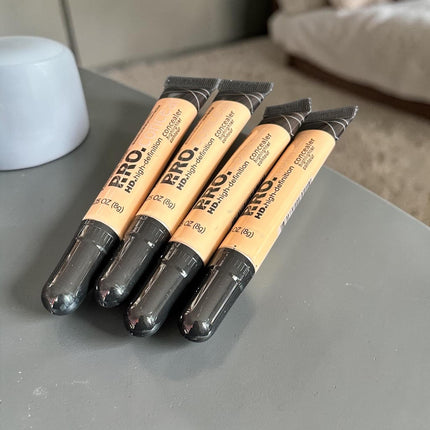24 Correctores Liquido PRO $7.5 c/u
