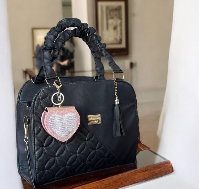 3 Monedero Corazon con Pedrería $59 c/u