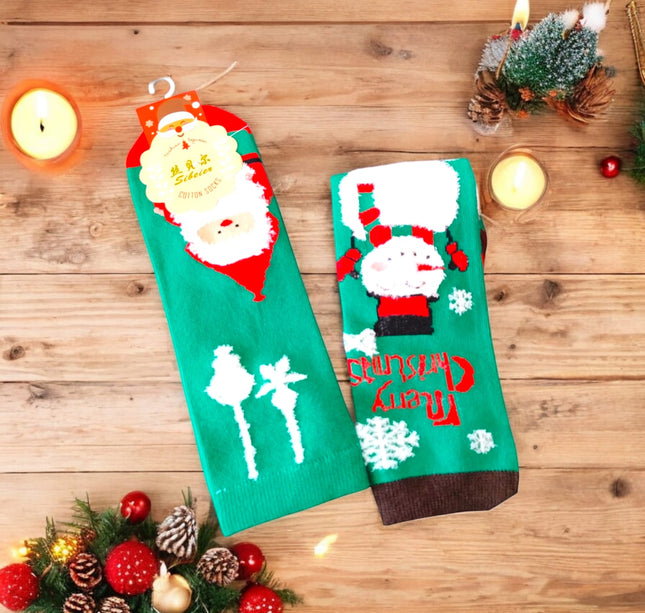 12 Calcetines Navideños $9.8 c/u