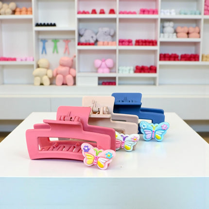 12 Pinzas Matte Mariposa  $7.7 c/u