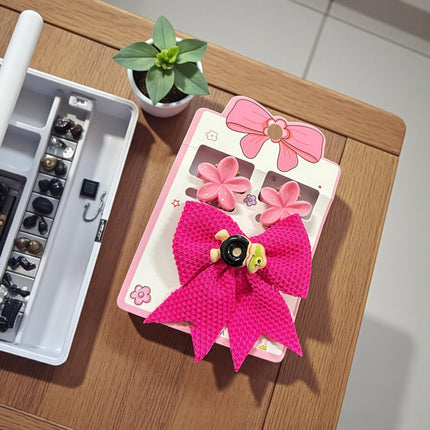 12 Sets Moñito y Pincitas "Tralalero" $6.5 c/u