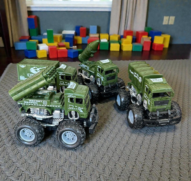 3 Carritos Fricción Militares de Juguete $36 c/u