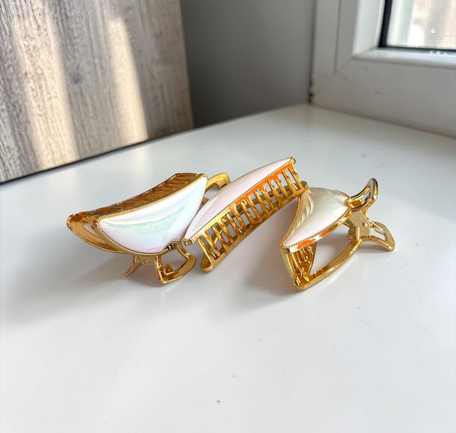 12 Pinzas Doradas Aperladas Diferentes Formas $11.9 c/u