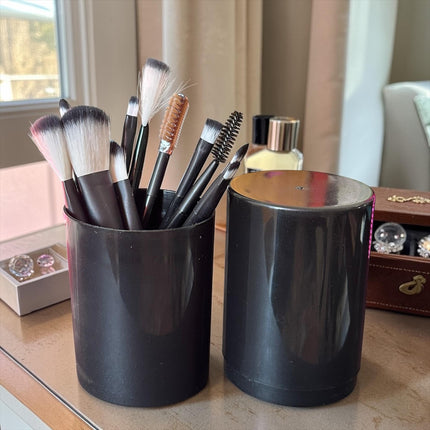 3 Sets de Brochas en Estuche de Plastico Colores $39.6 c/u