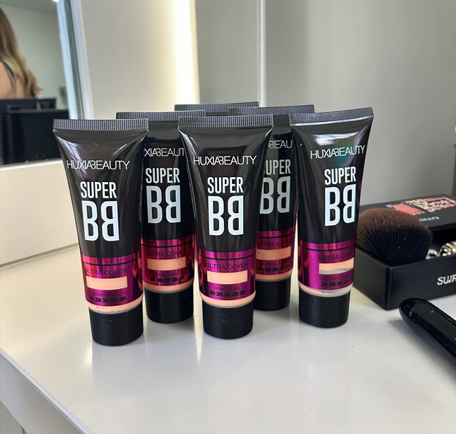 24 Maquillaje Liquido HUXIA $11 c/u