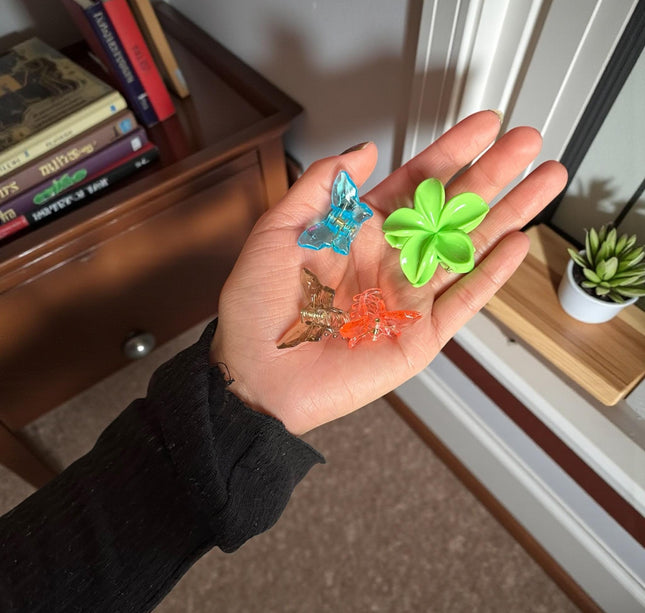 12 Sets Pincita Hawaiana con 3 Mariposas $6.5 c/u