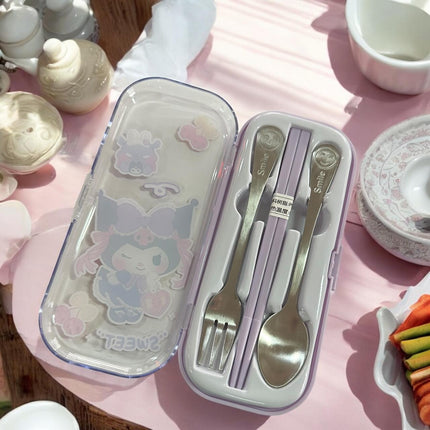 3 Sets Sanrio de Cubiertos con Estuche para Guardar $42 c/u