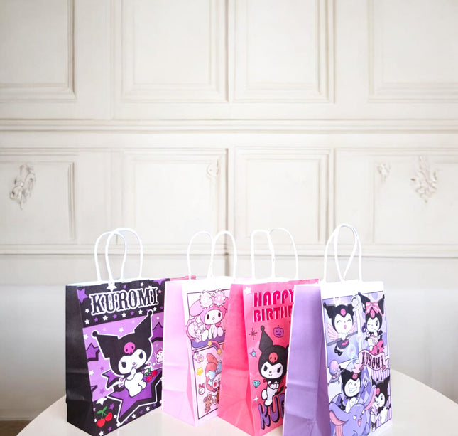 12 Bolsas para regalo Kuromi $6.5 c/u