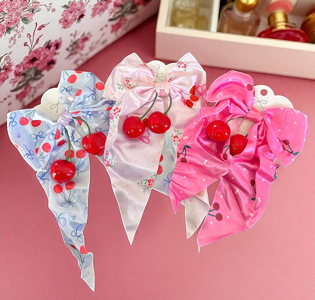 12 Moños con Cerezas Decorados $9.5 c/u