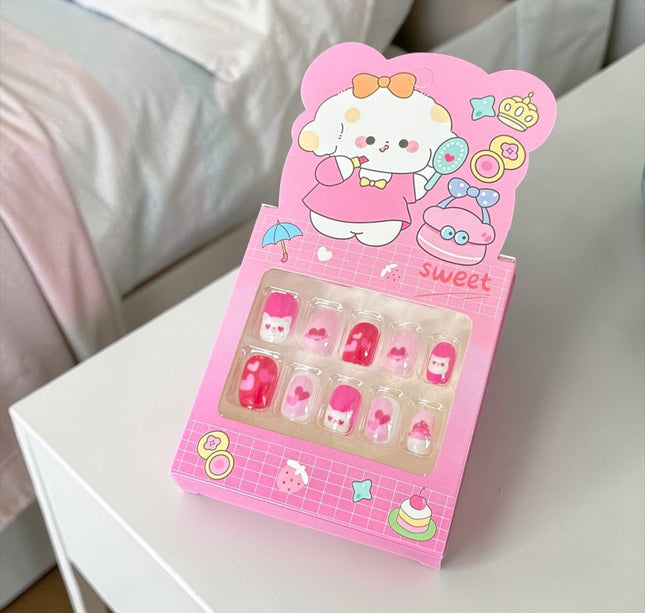 12 Sets de Uñas Infantiles $8 c/u