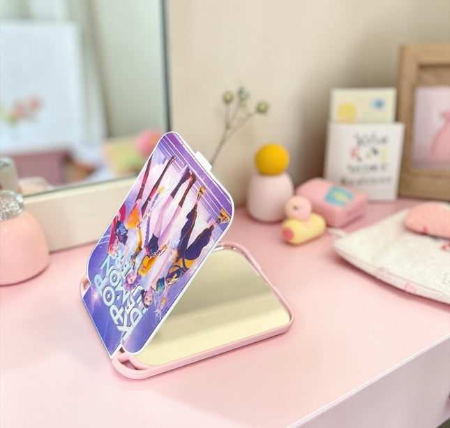 12 Espejos Guerreras K.Pop de Bolsillo $7.9 c/u