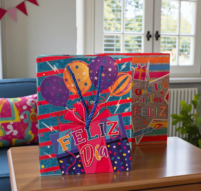 12 Bolsas para Regalo Diamantadas "Feliz Cumpleaños" $11.3 c/u