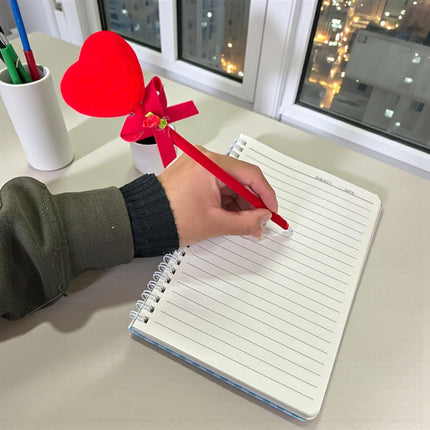 12 Plumas Corazon con Luz "San Valentin" $10.8 c/u