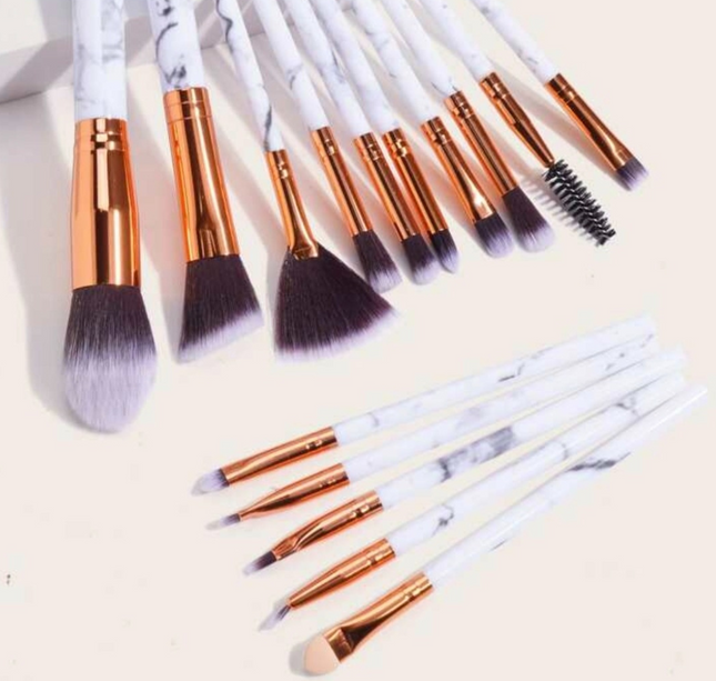 6 Sets 15 Brochas Maquillaje B&W $30.60 c/u